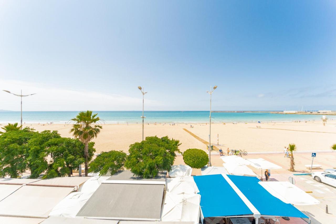 Apartamento Estudio Acuario Frente Mar *